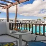 Aparthotel Plaza Azul 2*