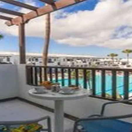 Hotel apartamentowy Plaza Azul 2*