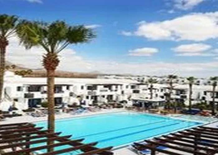 Plaza Azul Aparthotel 2*