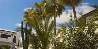 Plaza Azul Aparthotel 2*