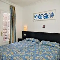 アパートホテル Plaza Azul 2*