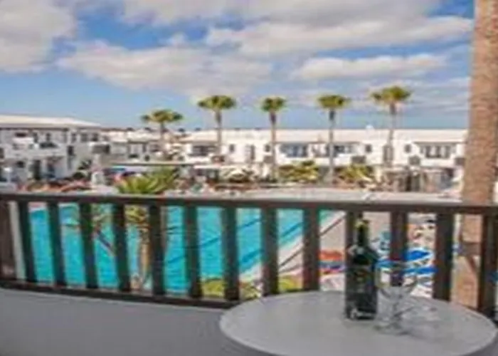 Apart Otel Plaza Azul 2*